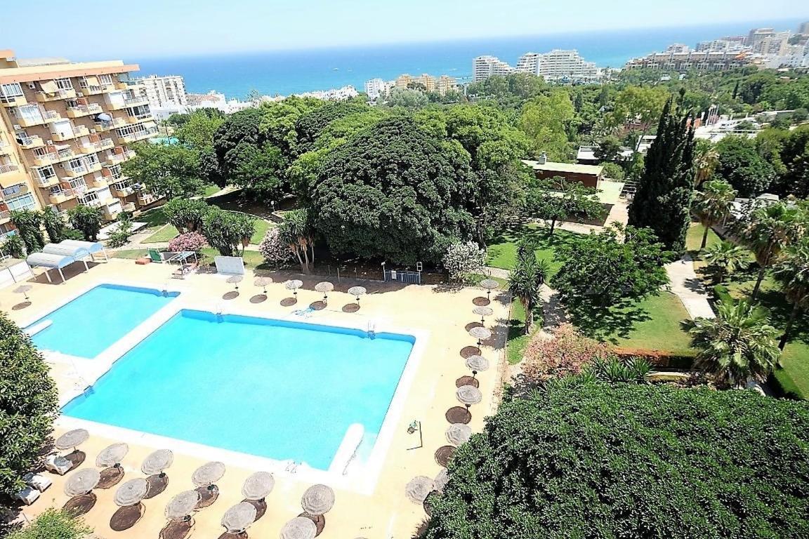 Iris Sea View Benalmadena Apartamento Exterior foto