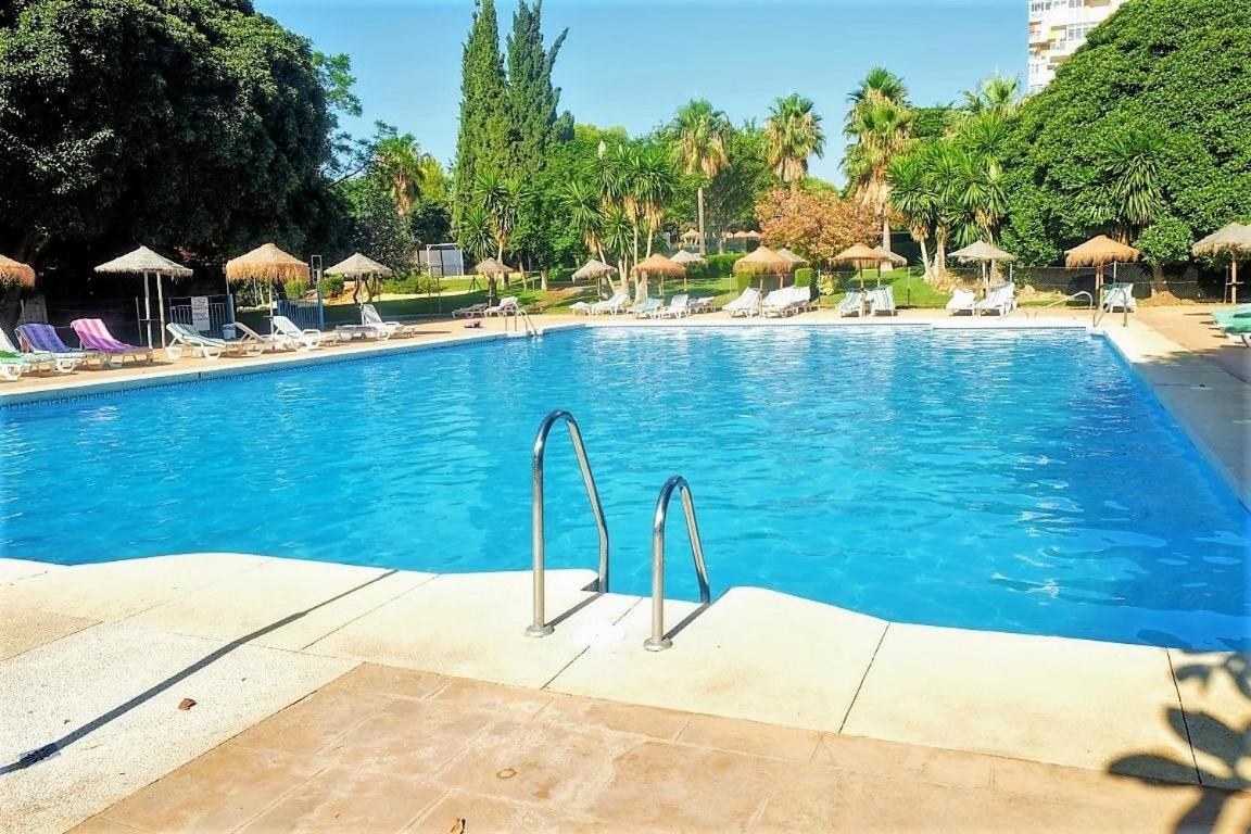 Iris Sea View Benalmadena Apartamento Exterior foto